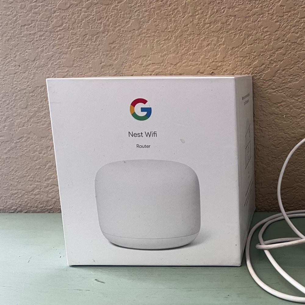New in box Google Nest Mesh WiFi AC2200 H2D 2200 square feet of coverage - Picture 3 of 6